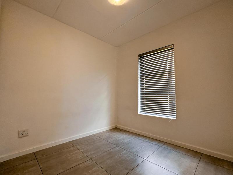 To Let 2 Bedroom Property for Rent in Aan de Wijnlanden Western Cape